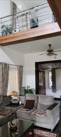 VOC LAYOUT Main Image 1