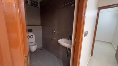 Image of 920 Sq.ft 2 BHK Builder Floor for rent in Bommasandra, Bengaluru for Rs. 25000