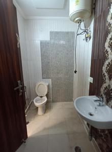 Image of 1800 Sq.ft 3 BHK Builder Floor for sale in Naraina, New Delhi for Rs. 35000000
