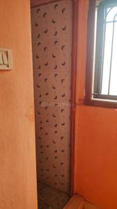 Bathroom Image of 250 Sq.ft 1 RK Builder Floor for rent in Poonamallee Chennai for Rs. 4500