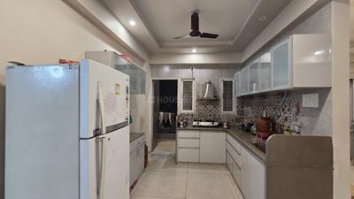 Kitchen Image of 1025 Sq.ft 3 BHK Apartment / Flat for sale in Khodiyar Nagar Vadodara for Rs. 5800000