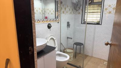 Image of 1000 Sq.ft 3 BHK Apartment / Flat for sale in Malad West, Mumbai for Rs. 27500000