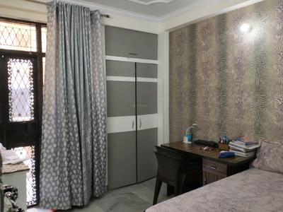 Bedroom Image of 1000 Sq.ft 2 BHK Apartment / Flat for sale in Shalimar Garden Ghaziabad for Rs. 5300000