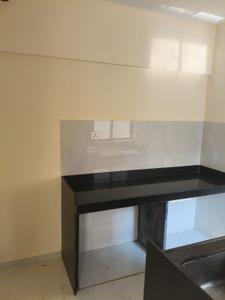 Kitchen Image of 608 Sq.ft 1 BHK Apartment / Flat for rent in Runwal Gardens Phase I, Dombivli East Thane for Rs. 15000