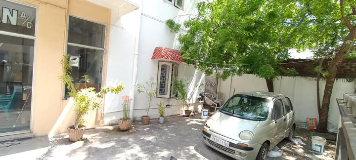Parthasarathy Puram Main Image 1