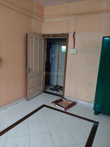 Hall Image of 700 Sq.ft 2 BHK Independent House for rent in Sion Mumbai for Rs. 60000