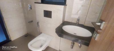 Bathroom Image of 800 Sq.ft 2 BHK Apartment / Flat for sale in Godrej Urban Park, Powai Mumbai for Rs. 21100000