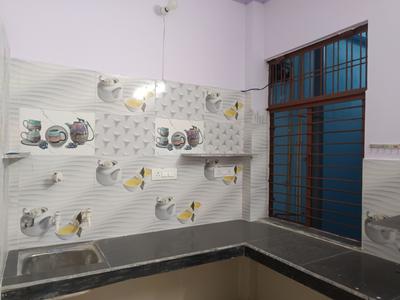 Kitchen Image of Pure Veg Female Roommate Needed ₹3500 in Eldeco II, Lucknow