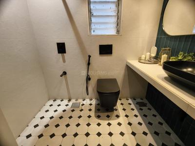 Bathroom Image of 860 Sq.ft 2 BHK Apartment / Flat for sale in Avant Hillway, Goregaon East Mumbai for Rs. 17500000