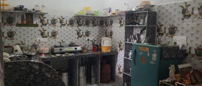 Kitchen Image of 900 Sq.ft 1 RK Independent House for sale in Satoha Asgarpur Mathura for Rs. 6500000