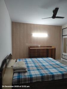 Bedroom Image of 2150 Sq.ft 3 BHK Builder Floor for rent in Sector 15A Noida for Rs. 75000