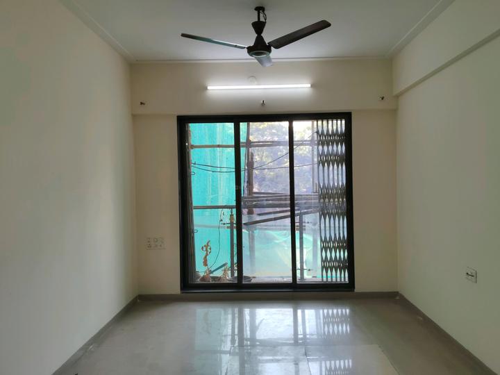 Eden Woods Complex Living Room 1