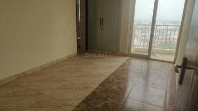 Bedroom Image of 2415 Sq.ft 4 BHK Apartment / Flat for rent in Rise Organic Homes Phase 1, Mahurali Ghaziabad for Rs. 40000