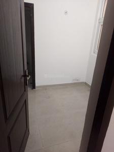 Bedroom Image of 800 Sq.ft 2 BHK Apartment / Flat for sale in Amrapali Platinum, Sector 119 Noida for Rs. 9100000
