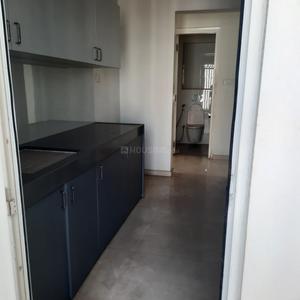 Kitchen Image of 960 Sq.ft 2.5 BHK Apartment / Flat for rent in Godrej The Trees, Vikhroli East Mumbai for Rs. 115000