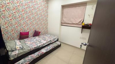 Bedroom Image of 730 Sq.ft 1.5 BHK Builder Floor for rent in Amanora Future Towers, Hadapsar Pune for Rs. 40000