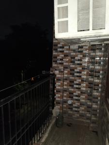 Balcony Image of 600 Sq.ft 1 BHK Independent House for rent in Beta I Greater Noida for Rs. 17500