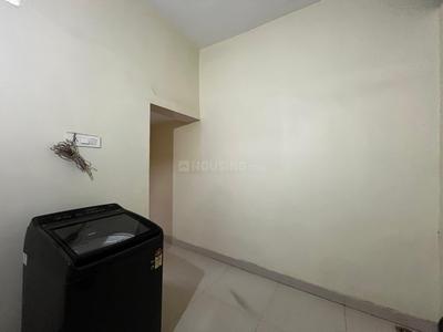 Bedroom Image of 800 Sq.ft 2 BHK Builder Floor for sale in Sri Niwaspuri New Delhi for Rs. 12000000