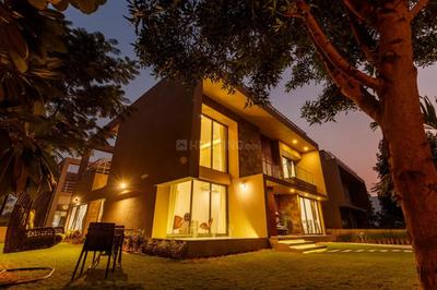 Image of 6750 Sq.ft 4 BHK Villa for rent in Shilaj, Ahmedabad for Rs. 225000