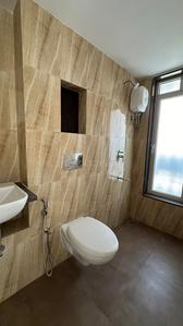 Bathroom Image of 800 Sq.ft 2 BHK Apartment / Flat for sale in Lodha Amara, Kolshet Thane for Rs. 11200000