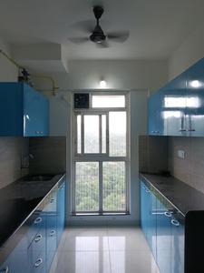 Kitchen Image of 1300 Sq.ft 3 BHK Apartment / Flat for rent in Godrej Emerald, Kasarvadavali Thane for Rs. 36000