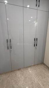 Bedroom Image of 1800 Sq.ft 3 BHK Builder Floor for sale in Rajouri Garden New Delhi for Rs. 42500000