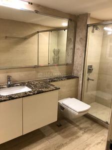 Bathroom Image of 1980 Sq.ft 3 BHK Apartment / Flat for sale in DLF Park Place, Sector 54 Gurgaon for Rs. 70000000