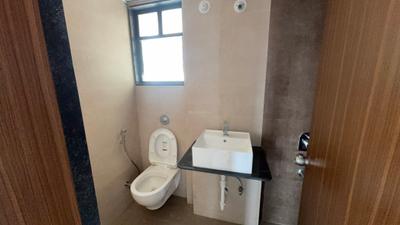 Image of 1067 Sq.ft 2 BHK Apartment / Flat for rent in Kohinoor Sportsville, Maan, Pune for Rs. 27500