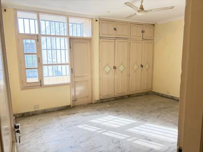 Bedroom Image of 2250 Sq.ft 3 BHK Builder Floor for sale in Hauz Khas New Delhi for Rs. 31500000