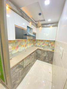 Kitchen Image of 2800 Sq.ft 2 BHK Apartment / Flat for rent in Uttam Nagar New Delhi for Rs. 18000
