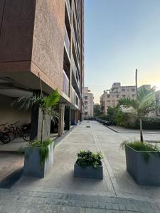 Image of 1673 Sq.ft 3 BHK Apartment / Flat for sale in Satyam Skyline II, Naranpura, Ahmedabad for Rs. 12000000