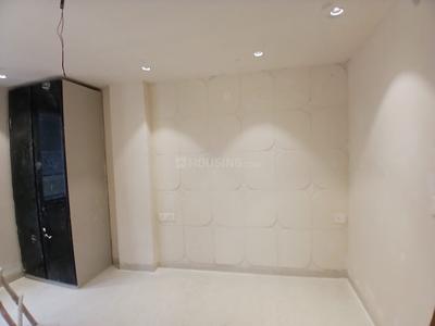 Bedroom Image of 1100 Sq.ft 3 BHK Apartment / Flat for sale in Chhattarpur New Delhi for Rs. 6500000