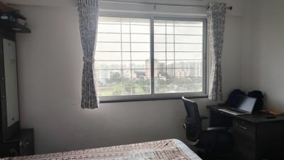 Bedroom Image of 1200 Sq.ft 3 BHK Apartment / Flat for rent in Mantra Essence, Undri Pune for Rs. 25000