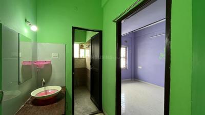 Bathroom Image of 983 Sq.ft 2 BHK Apartment / Flat for sale in Ramachanadra Nagar Tiruchirappalli for Rs. 5400000