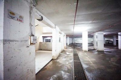Parking Area Image of 680 Sq.ft 2 BHK Apartment / Flat for sale in Kiwale Pune for Rs. 7800000