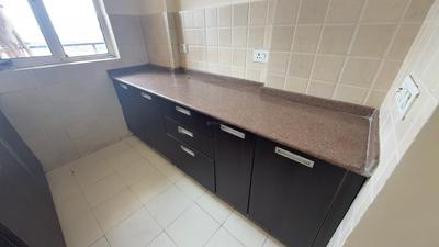 Kitchen Image of 2300 Sq.ft 4 BHK Apartment / Flat for sale in Satya The Hermitage, Sector 103 Gurgaon for Rs. 18000000