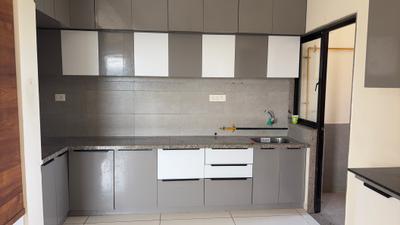 Kitchen Image of 1500 Sq.ft 3.5 BHK Apartment / Flat for sale in Buildscape Solis One, Bopal Ahmedabad for Rs. 7500000