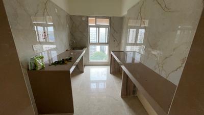 Kitchen Image of 730 Sq.ft 2 BHK Apartment / Flat for sale in Shilpriya Silicon Hofe B Wing, Chembur Mumbai for Rs. 20000000