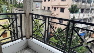 Balcony Image of 848 Sq.ft 2 BHK Apartment / Flat for sale in Chinar Park Kolkata for Rs. 3392000