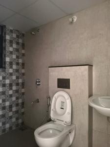 Common Bathroom Image of 1146 Sq.ft 2.5 BHK Apartment / Flat for sale in Shapoorji Pallonji Vanaha, Bavdhan Pune for Rs. 9800000