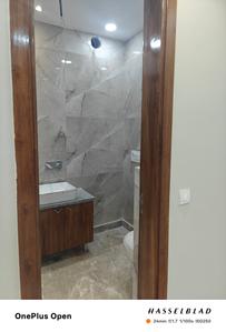 Bathroom Image of 720 Sq.ft 2 BHK Builder Floor for sale in Mukherjee Nagar New Delhi for Rs. 13000000