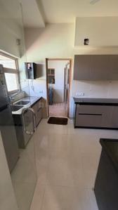 Kitchen Image of 3250 Sq.ft 4 BHK Apartment / Flat for rent in Adani Water Lily, Shantigram Ahmedabad for Rs. 100000