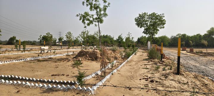 Malookpur Main Image 1
