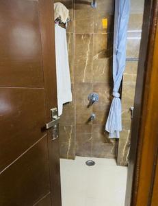 Bathroom Image of 900 Sq.ft 2 BHK Builder Floor for sale in Saket New Delhi for Rs. 6000000