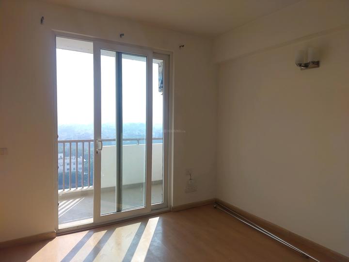 DLF Phase 3 Bedroom 1