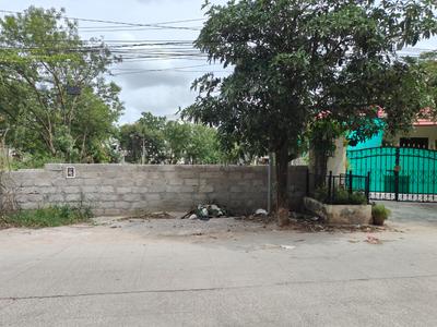Image of 500 Sq.ft Residential Plot / Land for sale in Madhapur, Hyderabad for Rs. 130000000