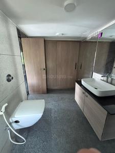 Bathroom Image of 2700 Sq.ft 3.5 BHK Independent House for rent in Thaltej Ahmedabad for Rs. 85000