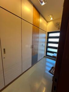 Bedroom Image of 5085 Sq.ft 5 BHK Independent House for sale in Gurukul Ahmedabad for Rs. 72500000