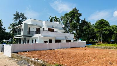 Image of 2177 Sq.ft Residential Plot / Land for sale in Kakkanad, Kochi for Rs. 450000