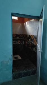 Bathroom Image of 500 Sq.ft 1 BHK Independent House for rent in South Civil Lines Jabalpur for Rs. 5000